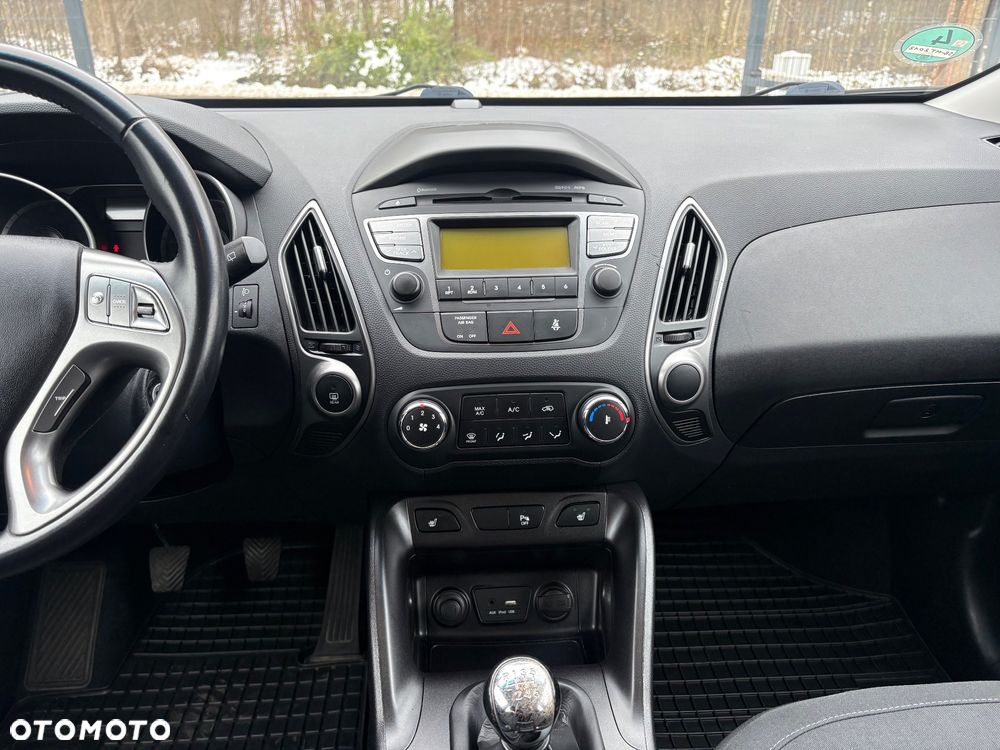 Hyundai ix35 1.7 CRDi Premium 2WD - 23