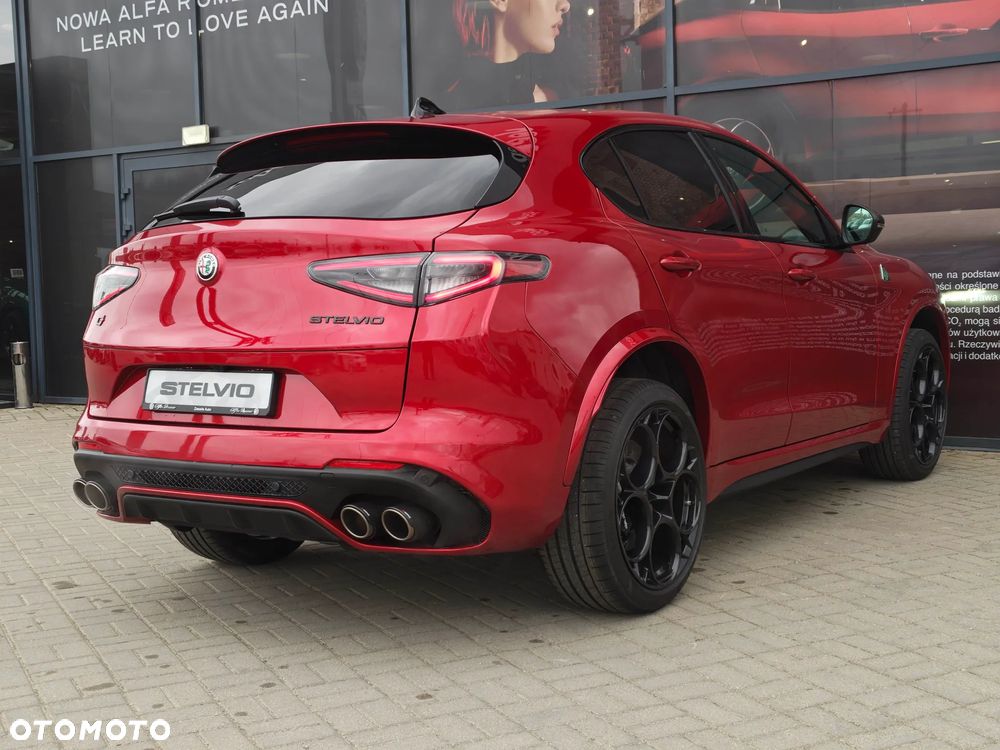 Alfa Romeo Stelvio 2.9 Bi Turbo V6 Quadrifoglio Q4 - 9