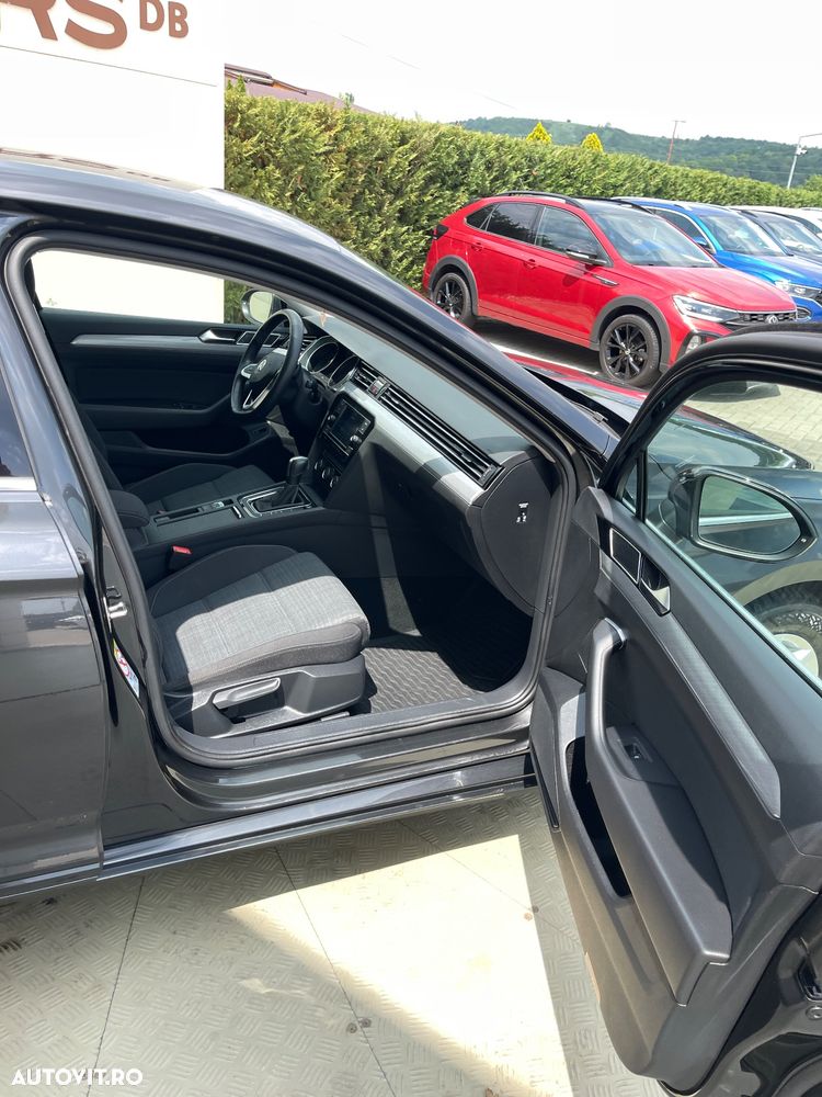 Volkswagen Passat - 23