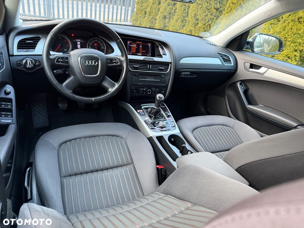 Audi A4 Avant 2.0 TDI DPF Ambiente - 18