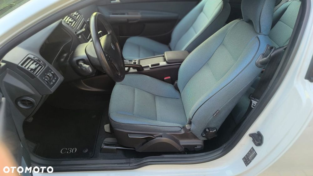 Volvo C30 1.6 Edition - 19