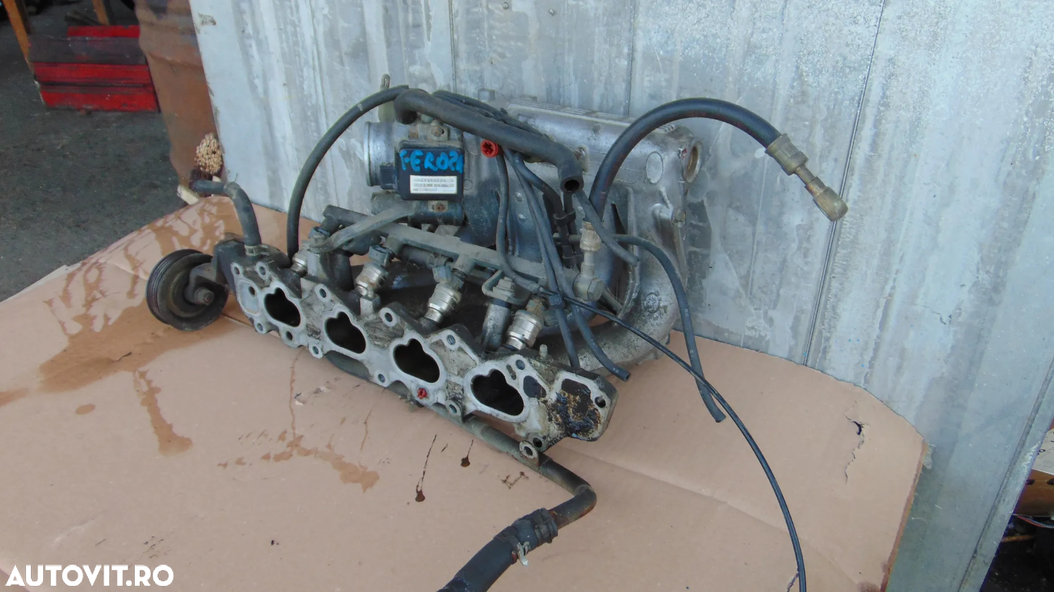 Rampa injectie,clapeta acceleratie,galerie admisie Daihatsu Feroza 1.6 benzina 16 valve 1990 - 2
