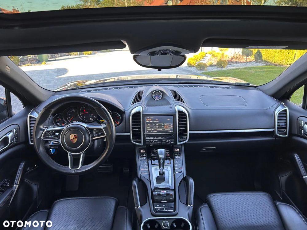 Porsche Cayenne Diesel - 11