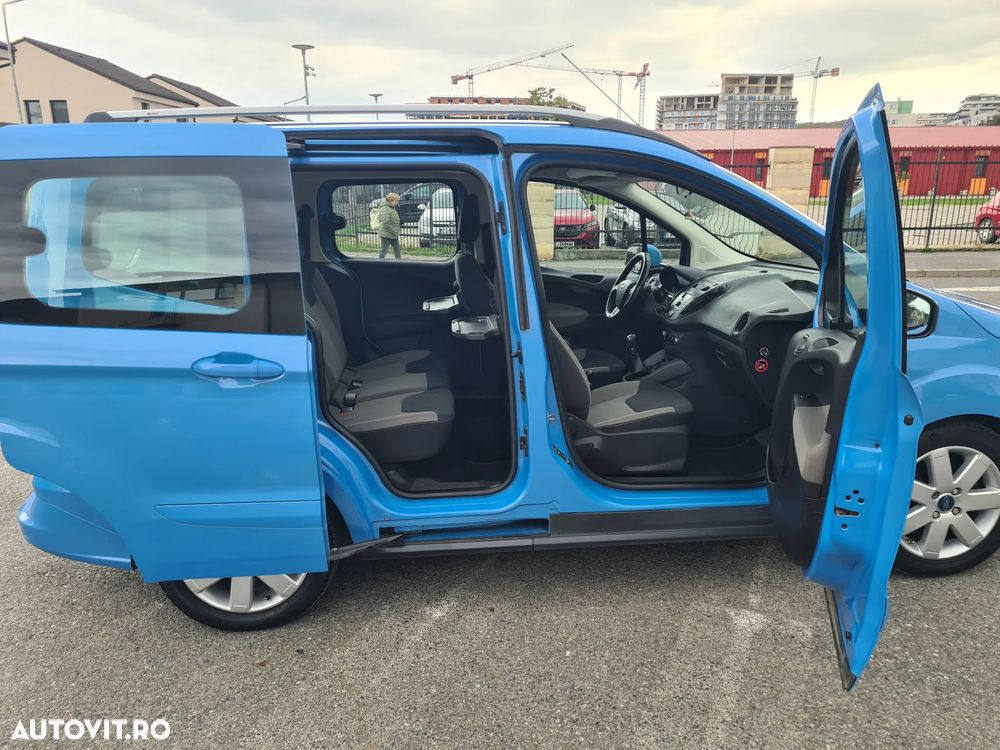 Ford Courier ver-1-6-tdci-s-s-titanium - 13