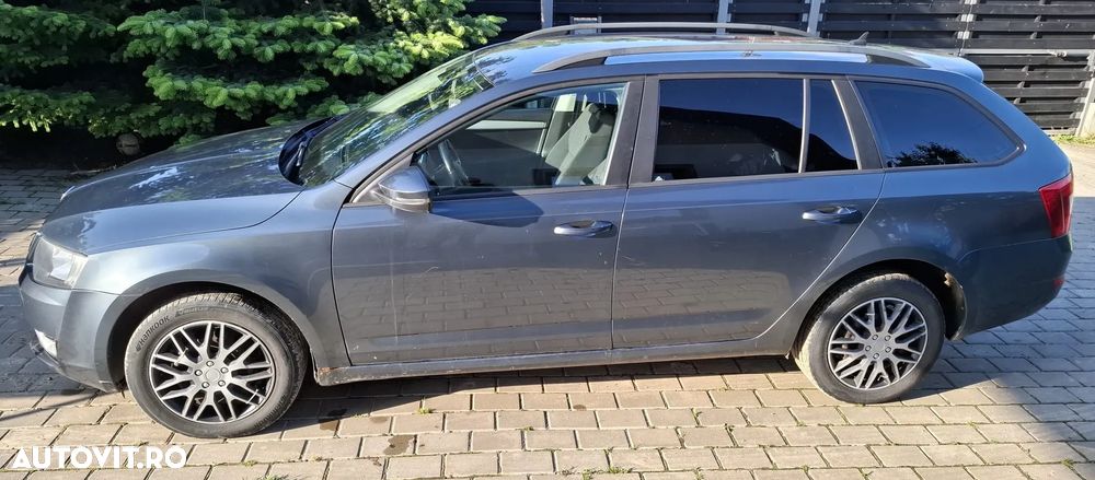 Skoda Octavia 2.0 TDI 4X4 Ambition - 1