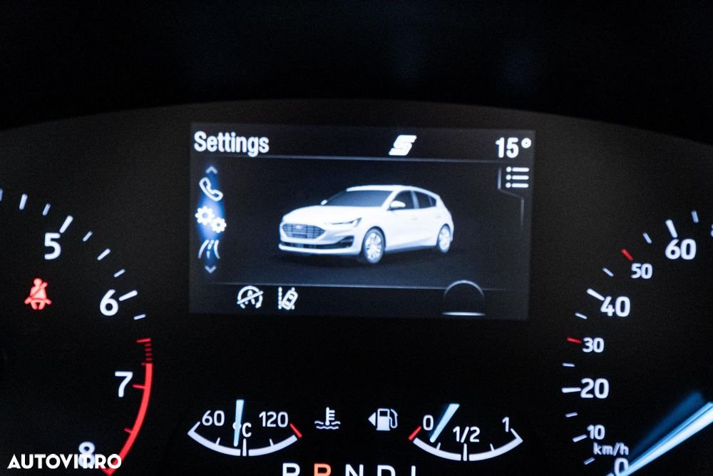 Ford Focus 1.0 EcoBoost MHEV Titanium - 40