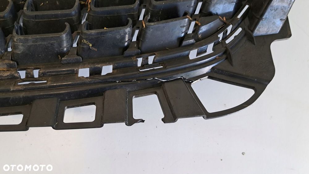 Grill atrapa zderzaka OPEL Astra IV J Przed liftem 09-12r - 15