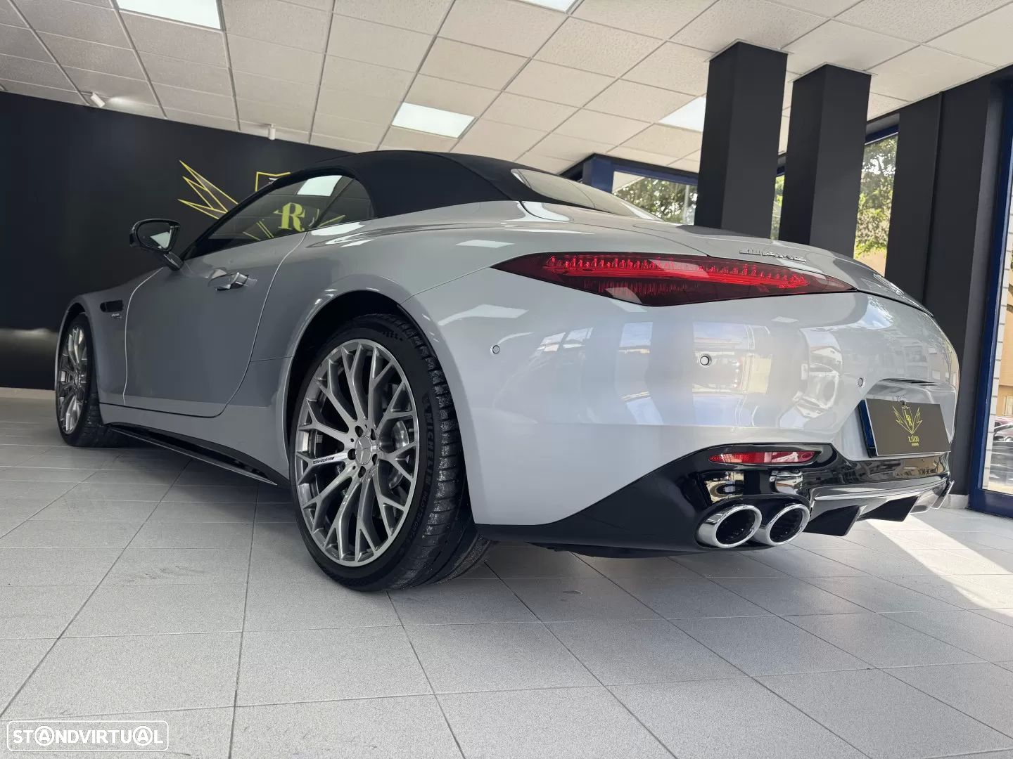 Mercedes-Benz SL 43 AMG - 16