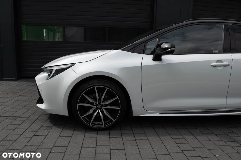 Toyota Corolla 2.0 Hybrid Comfort - 5
