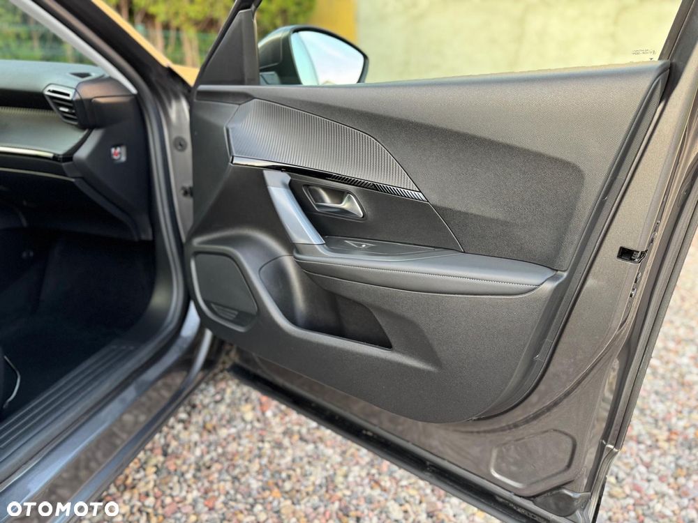 Peugeot 2008 1.5 BlueHDi Allure Pack S&S EAT8 - 16