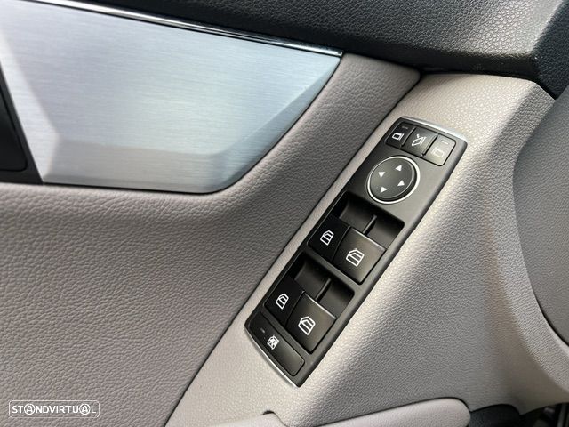 Mercedes-Benz C 220 CDi Avantgarde - 13