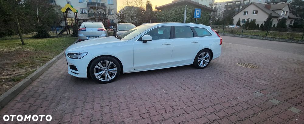 Volvo V90 D4 Geartronic Momentum Pro - 3