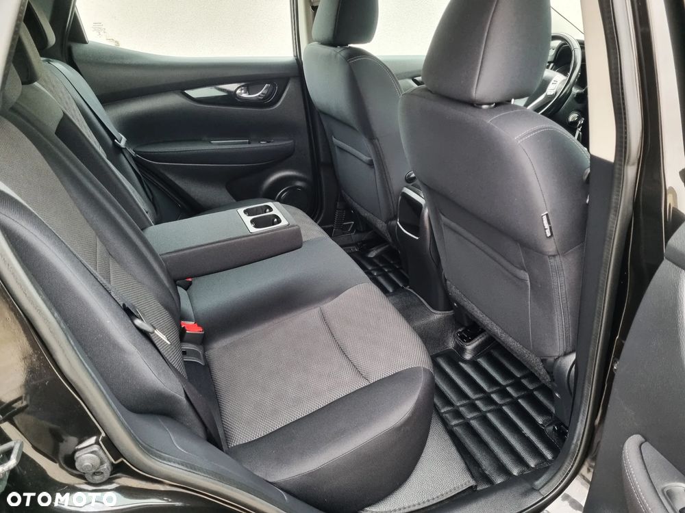 Nissan Qashqai 1.2 DIG-T Tekna EU6 - 10