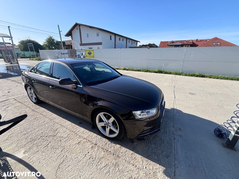 Audi A4 2.0 TDI B8 Multitronic - 11