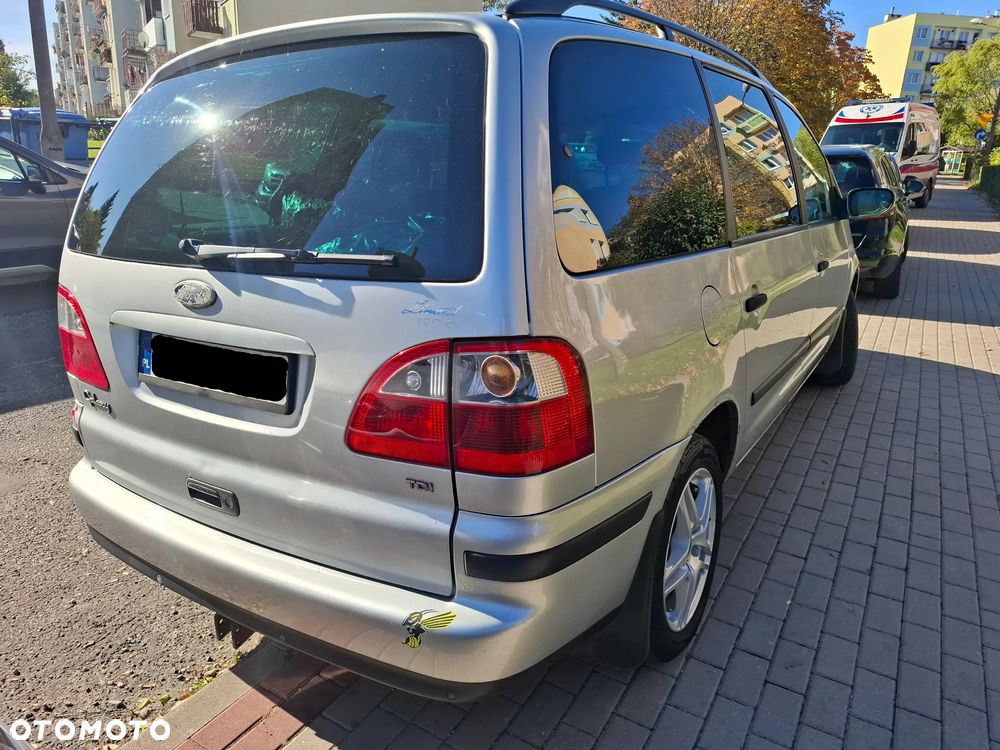 Ford Galaxy 1.9 TDI Ghia - 4