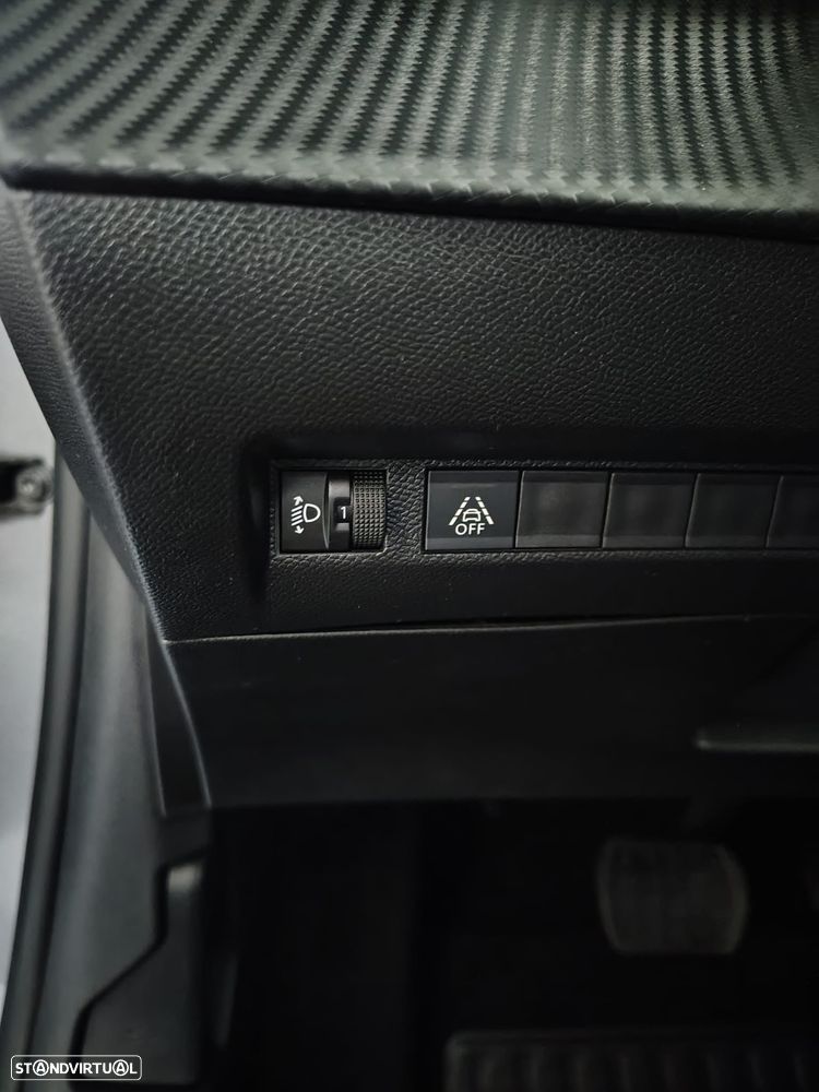 Peugeot e-208 50 kWh Allure Pack - 16