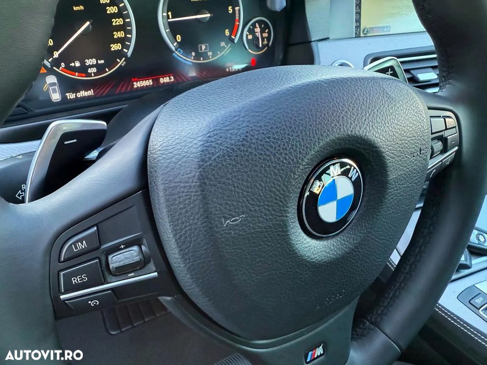 BMW Seria 5 525d xDrive Touring Aut. - 19