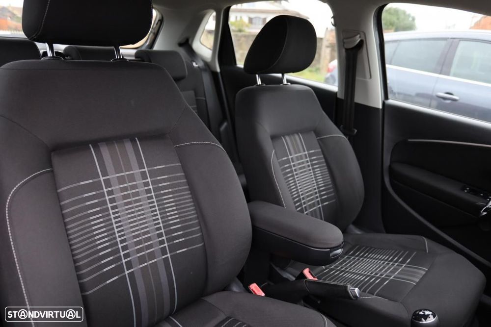 VW Polo 1.0 Lounge - 13