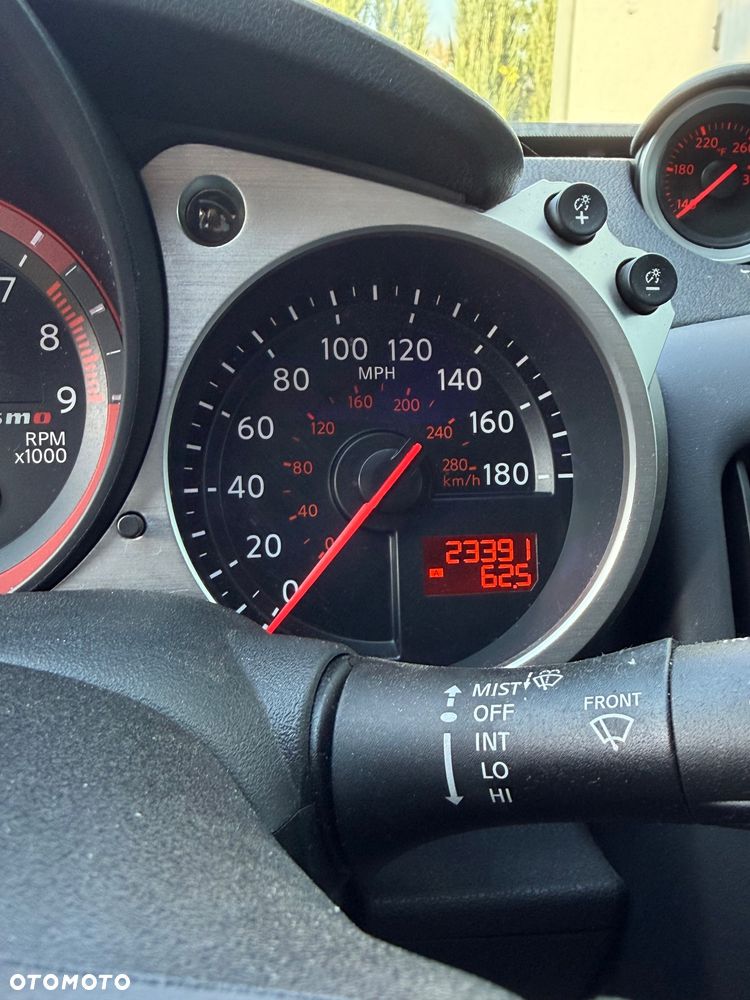 Nissan 370 Z 3.7 V6 Nismo - 9