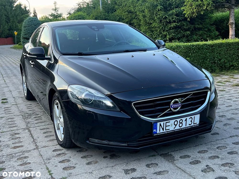 Volvo V40 D2 Geartronic Momentum - 10