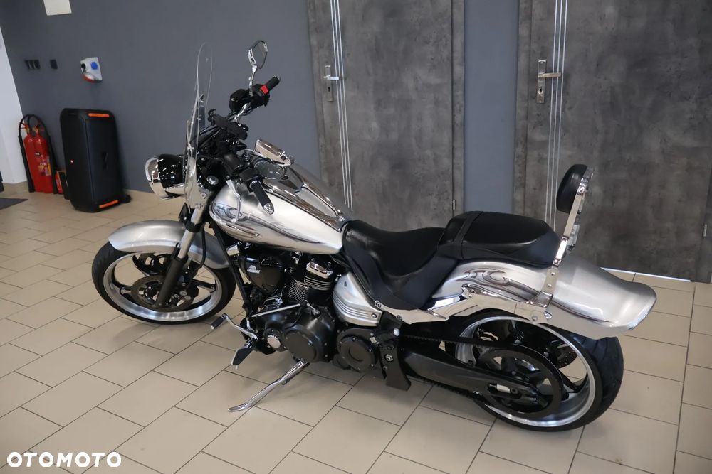 Yamaha XV - 26