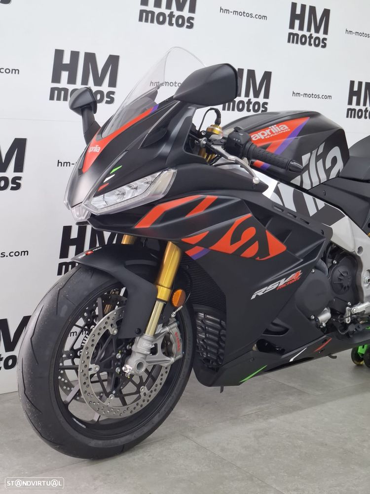 Aprilia RSV 4 FACTORY - 11