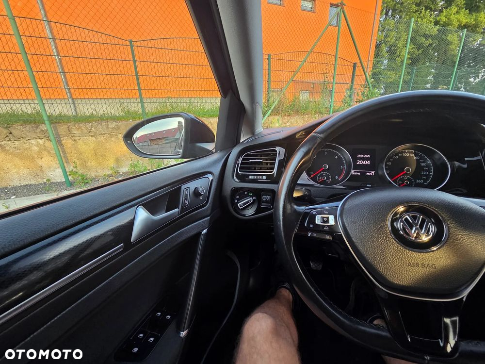 Volkswagen Golf VI 1.6 TDI Comfortline - 15