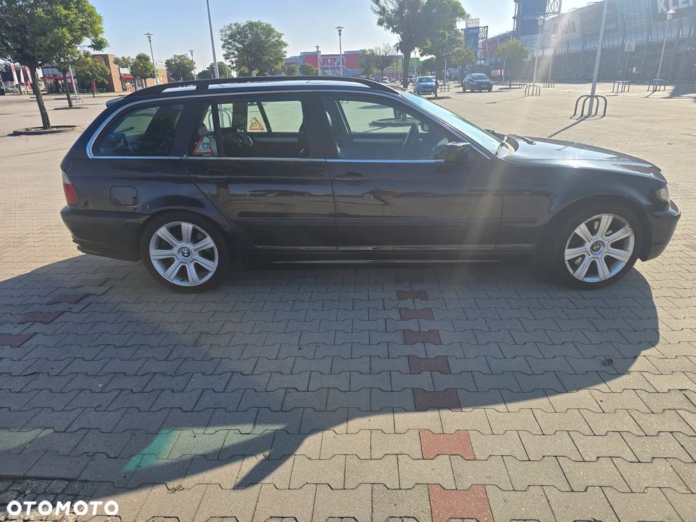 BMW Seria 3 330i Edition Exclusive - 4