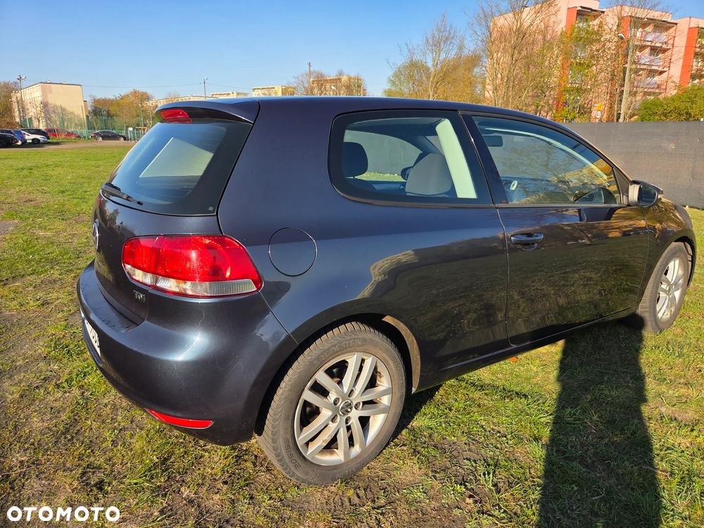 Volkswagen Golf 2.0 TDI DPF DSG Comfortline - 6