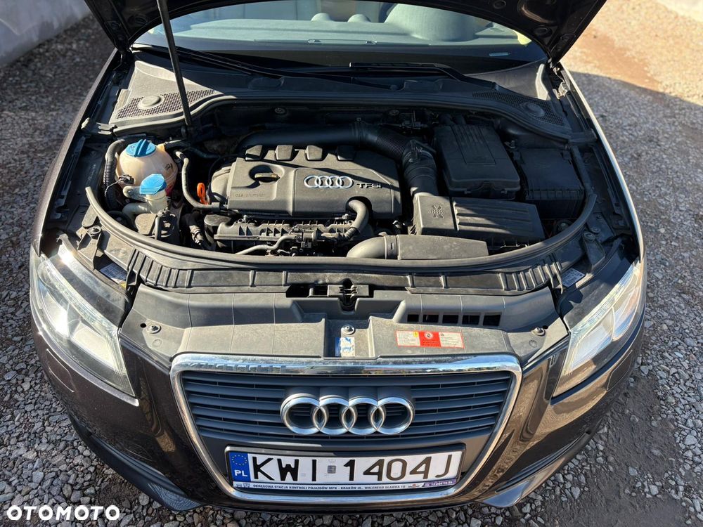 Audi A3 Sportback 1.8 TFSI S tronic Attraction - 5