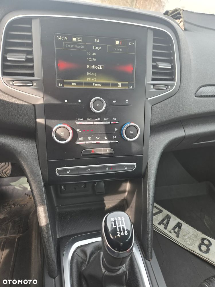 Renault Megane dCi 110 FAP Paris Business - 17