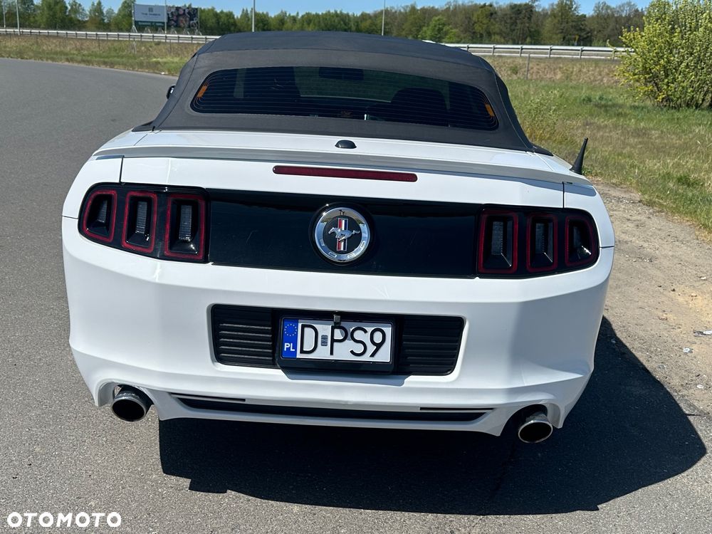 Ford Mustang 3.7 V6 Premium - 10