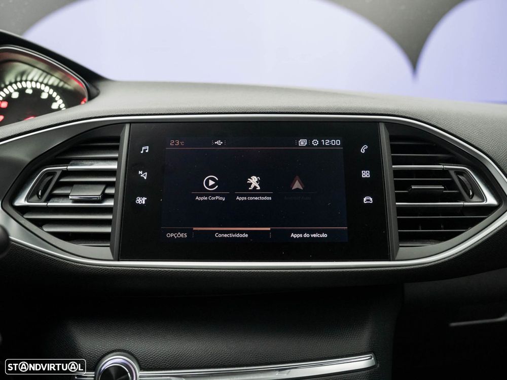 Peugeot 308 1.2 PureTech Style - 28