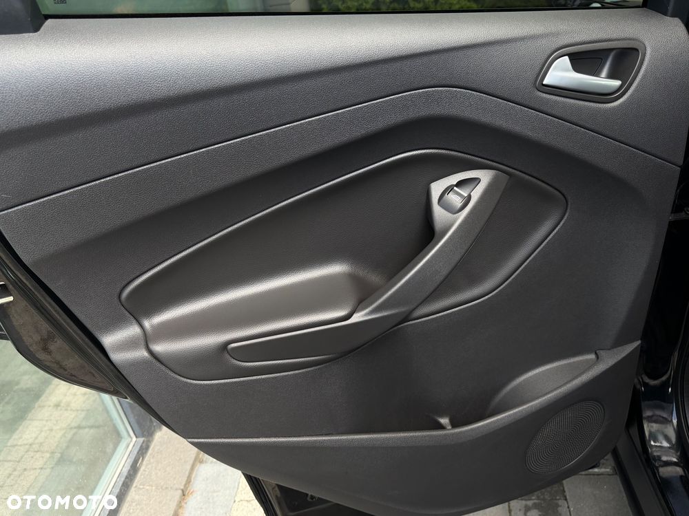 Ford Kuga 2.0 TDCi 4WD Titanium Plus - 33