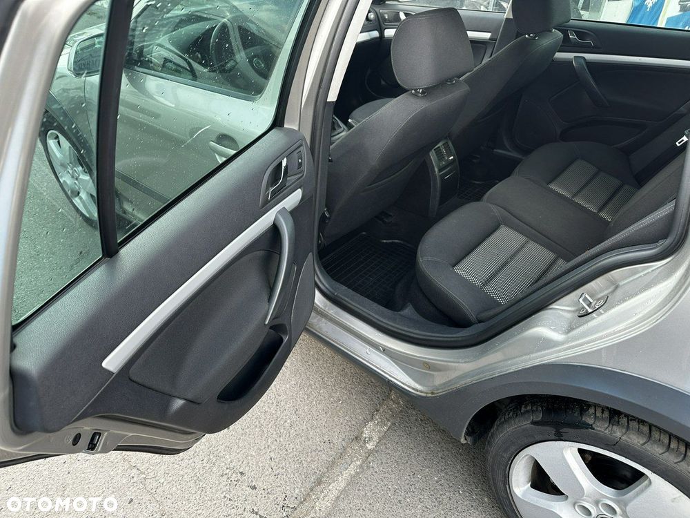 Skoda Octavia 2.0 TDI DPF 4x4 Scout - 22