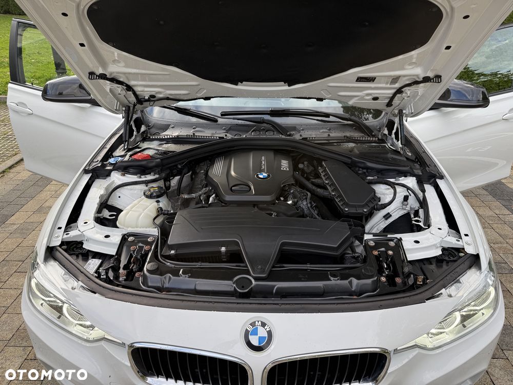 BMW Seria 3 316d M Sport - 4