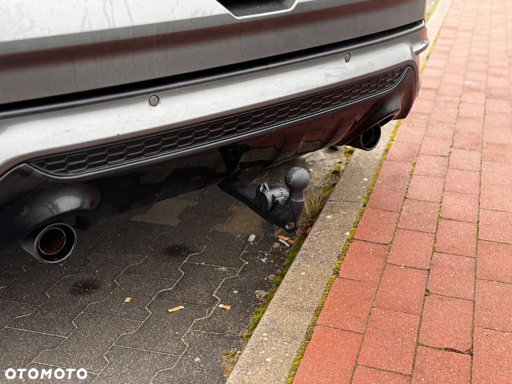 Ford Kuga 2.0 TDCi 2x4 ST-Line - 8