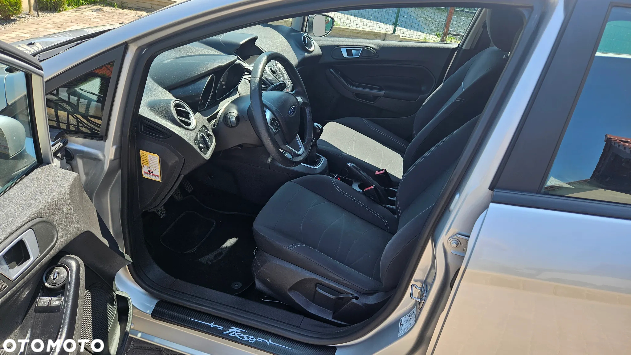 Ford Fiesta 1.0 Celebration - 9
