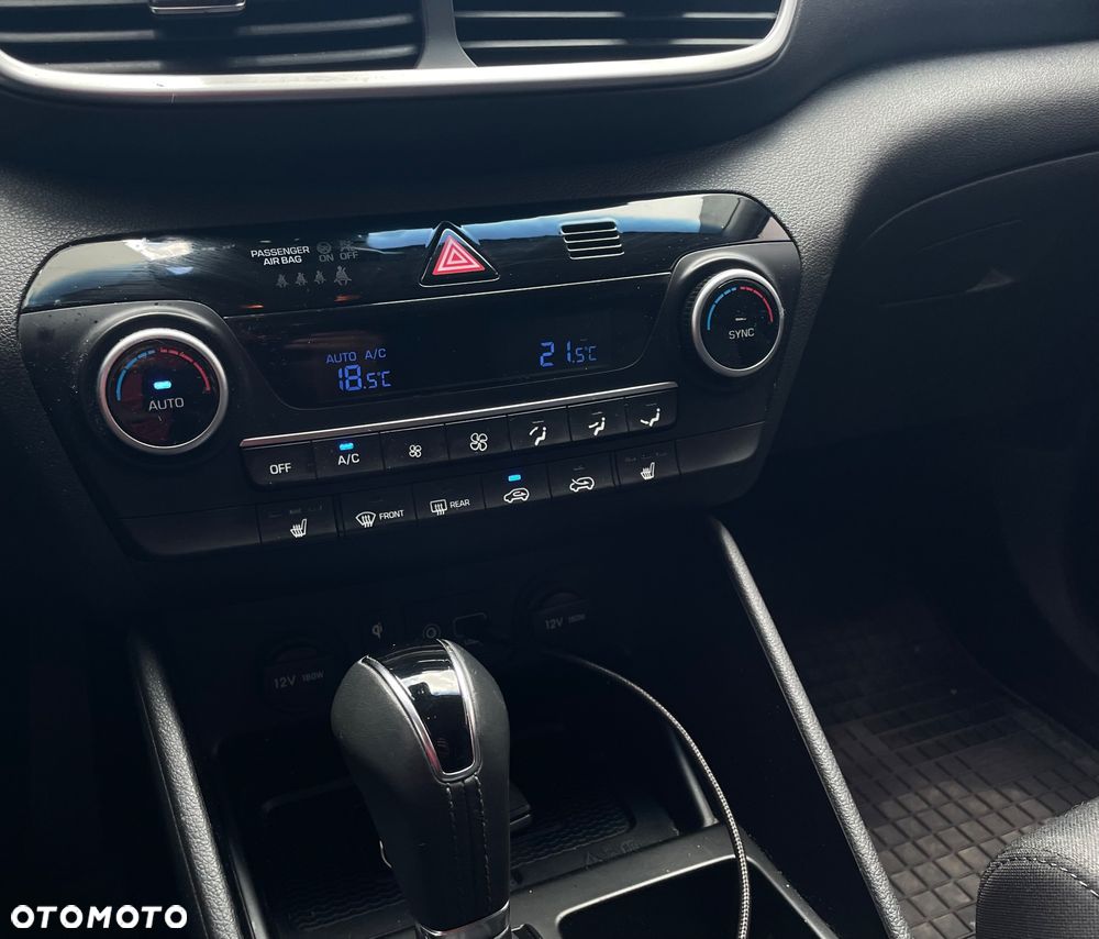 Hyundai Tucson 1.6 CRDi 48V-Hybrid 2WD DCT Select - 13