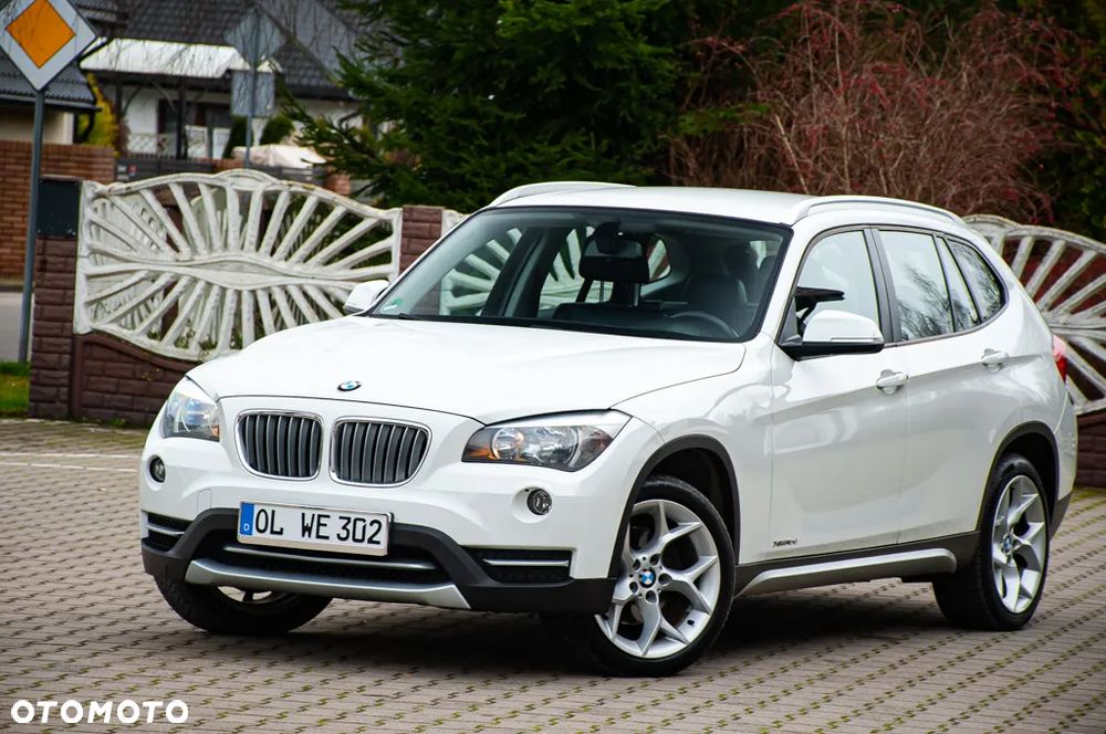 BMW X1 sDrive18d xLine - 11