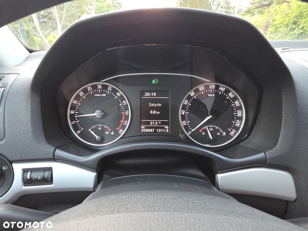 Skoda Octavia Scout 2.0 TDI DPF - 18