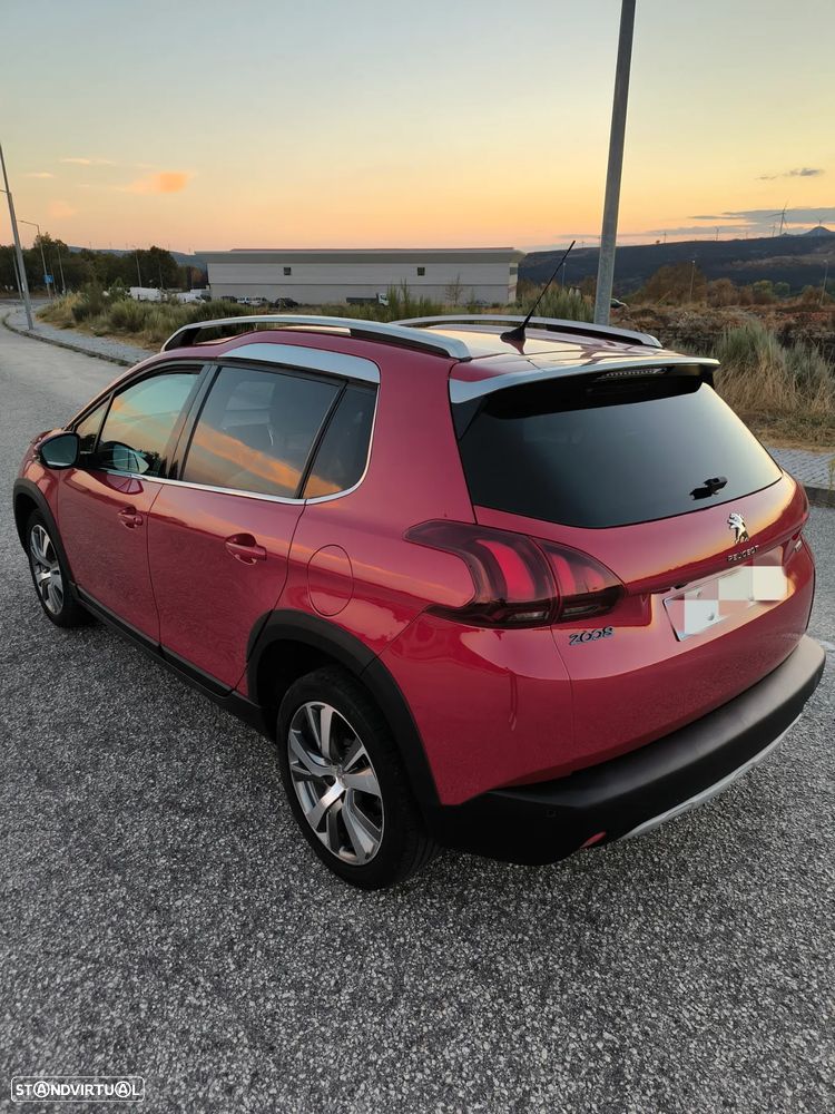 Peugeot 2008 - 6
