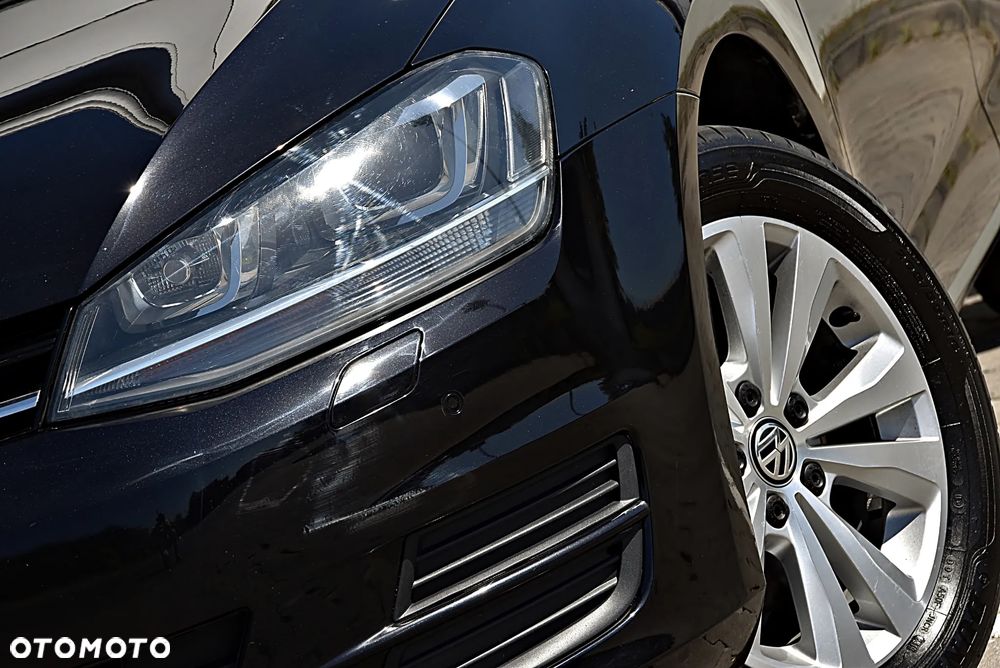 Volkswagen Golf 1.4 TSI BMT Comfortline - 10