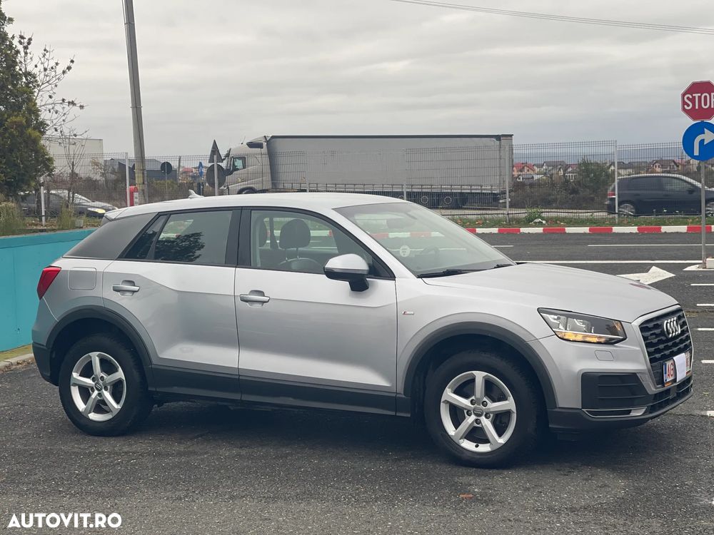 Audi Q2 2.0 TDI quattro S tronic design - 8