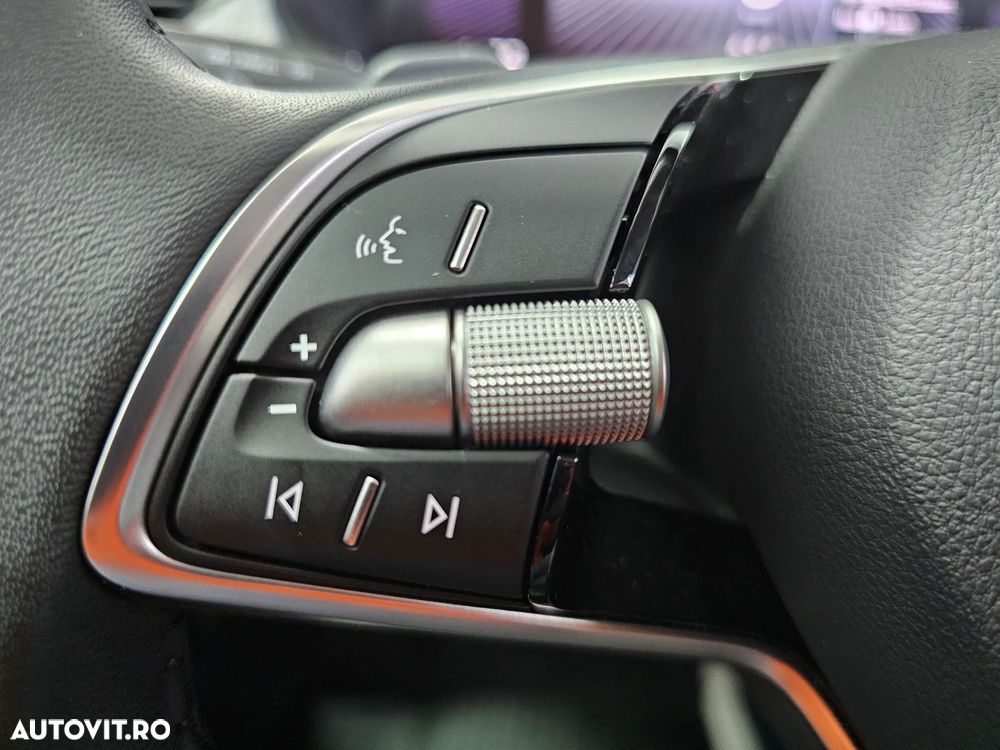 Skoda Kamiq 1.5 TSI DSG Selection - 10