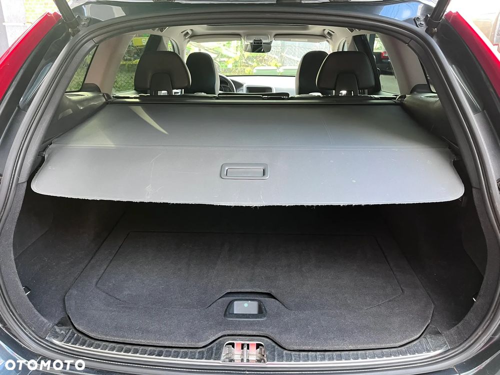 Volvo XC 60 D4 AWD Summum - 18