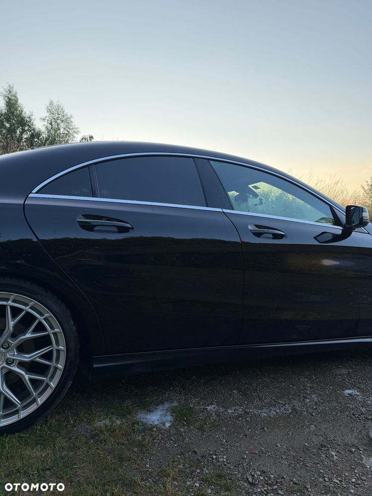 Mercedes-Benz CLA 250 4Matic 7G-DCT - 4