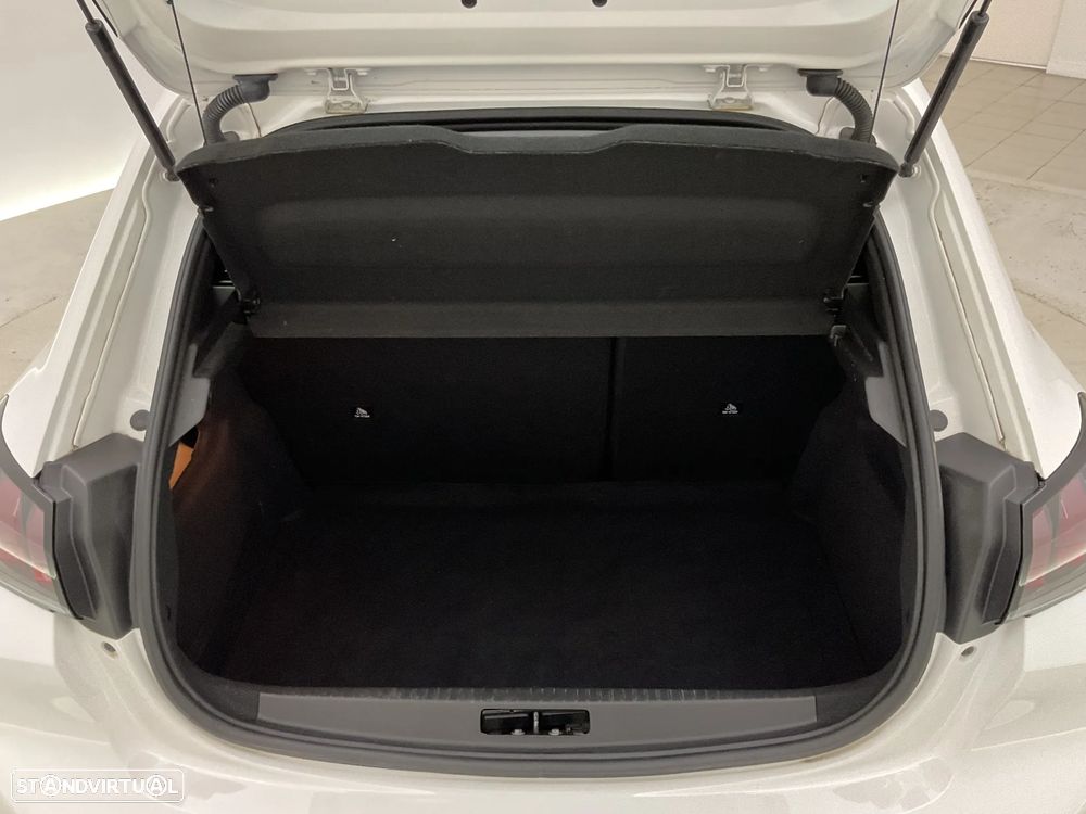 Peugeot e-208 50 kWh Active - 17