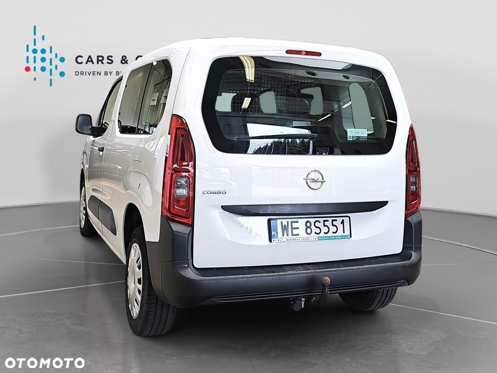 Opel Combo 1.5 DT Edition 102KM - 7