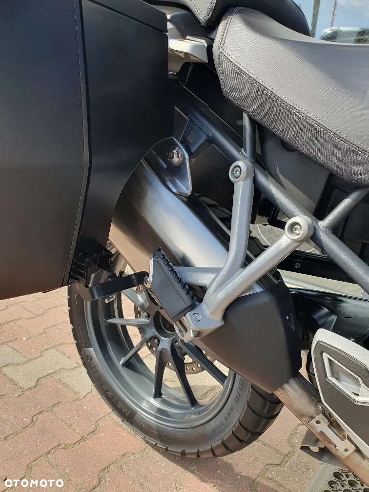 Triumph Tiger - 22